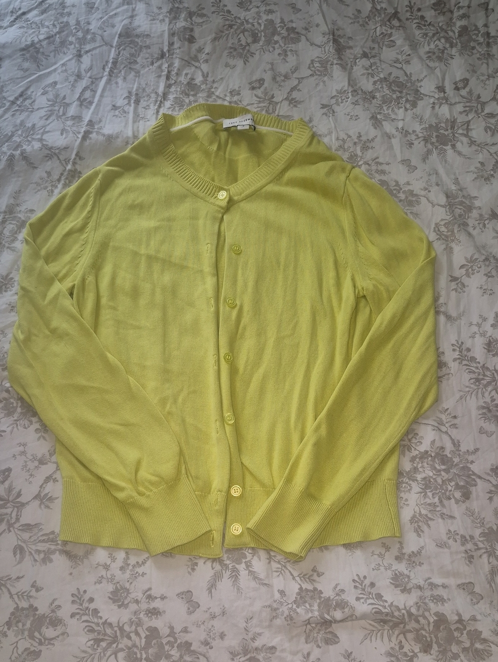 Light Greenish Yellow Button-Front Women’s Cardigan Sweater